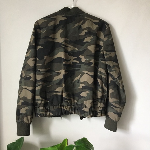 Camo Jacket | Forever 21 |Size S - Picture 4 of 4